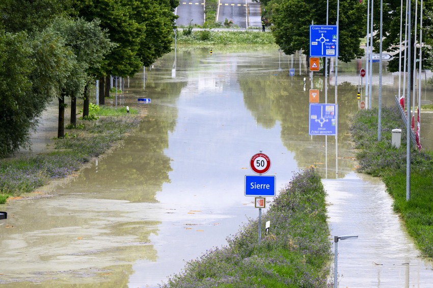Poplave u Švajcarskoj - reka Rona, Sijer, 30. juna