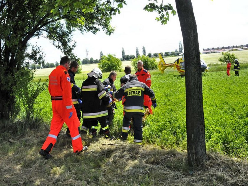 Kilkanaście dni walczyli o życie 7-latki. Zmarła dziewczynka ranna w wypadku