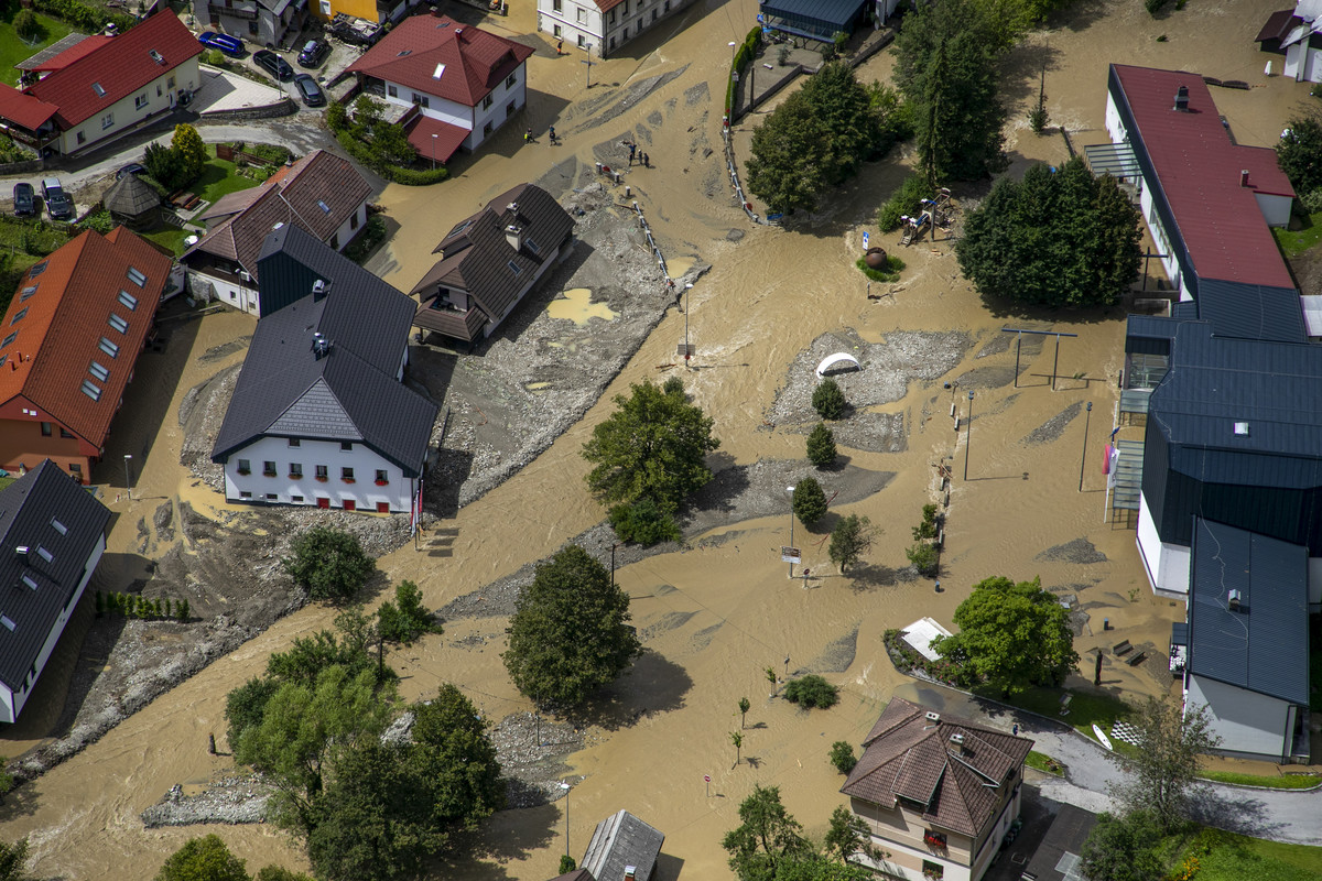 Поплави во Словенија - Чрна на Корошкем на 6 август