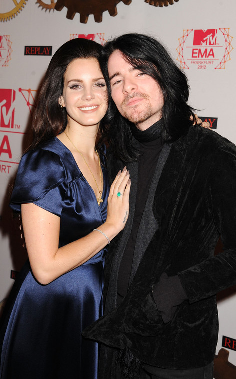 Lana Del Rey i Barrie-James O'Neill (2012)