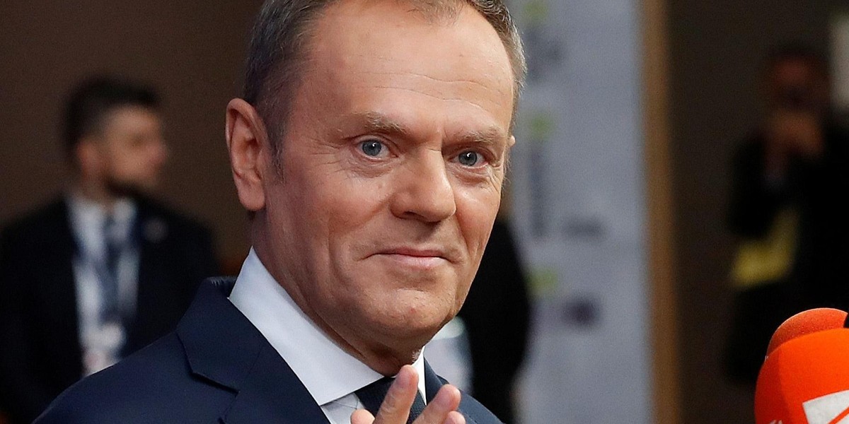 Donald Tusk złożył na Twitterze życzenia