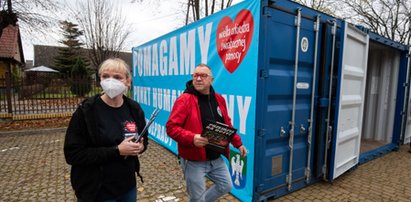 Jurek Owsiak otwiera Punk Humanitarny na granicy z Białorusią. WOŚP chce w ten sposób pomóc uchodźcom