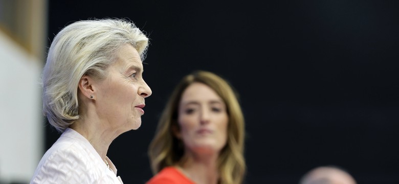 Von der Leyen ma problem. Chodzi o parytety