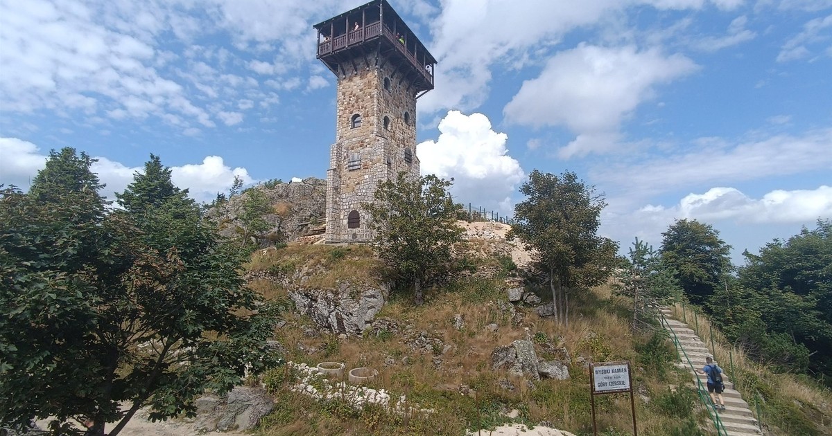 Turyści muszą zmienić plany. Będą spore utrudnienia na tych szlakach przed długim weekendem