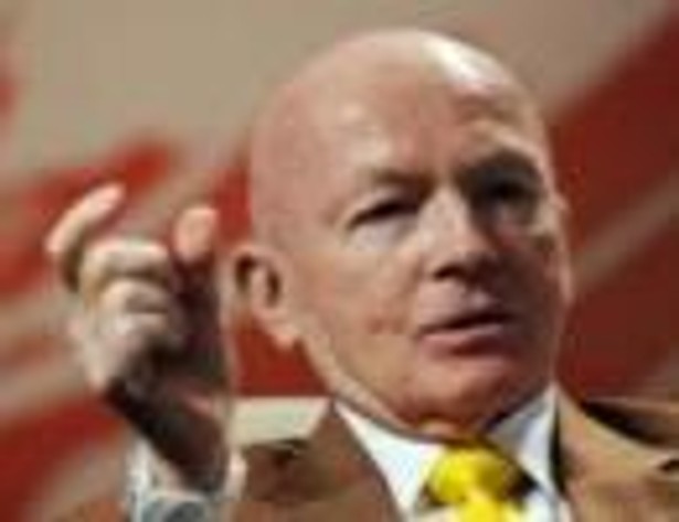 Mark Mobius uważa, że spowolnienie akcji kredytowej w Chinach jedynie się przysłuży gospodarce.