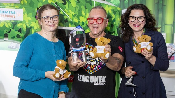 Na pierwszej w tym roku sesji Rady Miasta Gdańska radni zdecydowali o przyznaniu najwyższego gdańskiego wyróżnienia Jerzemu Owsiakowi. Tytuł Honorowego Obywatela Miasta Gdańska zostanie wręczony twórcy Wielkiej Orkiestry Świątecznej Pomocy podczas uroczystej sesji Rady Miasta.