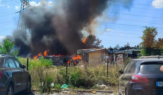 Požar na granici Novog Beograda i Bežanije