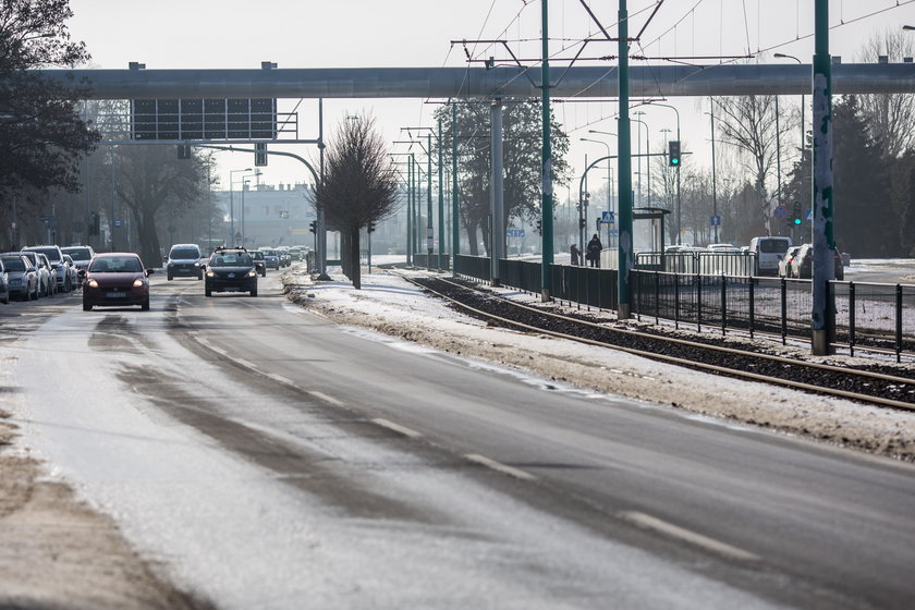 Ulica Grunwaldzka z nową drogą rowerową