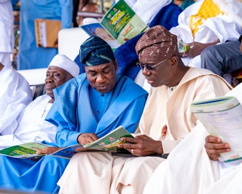 Gov Sanwo-Olu with his Deputy Obafemi Hamzat at the 34th National Quranic Recitation Competition organized by the Nigeria Center for Islamic Studies, Usmanu Danfodiyo University, Sokoto, in collaboration with the Muslim Community, Lagos State, December 27, 2019 (Lagos govt) 