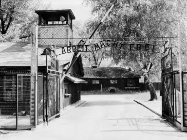 Auschwitz-Birkenau po latach / 23.jpg