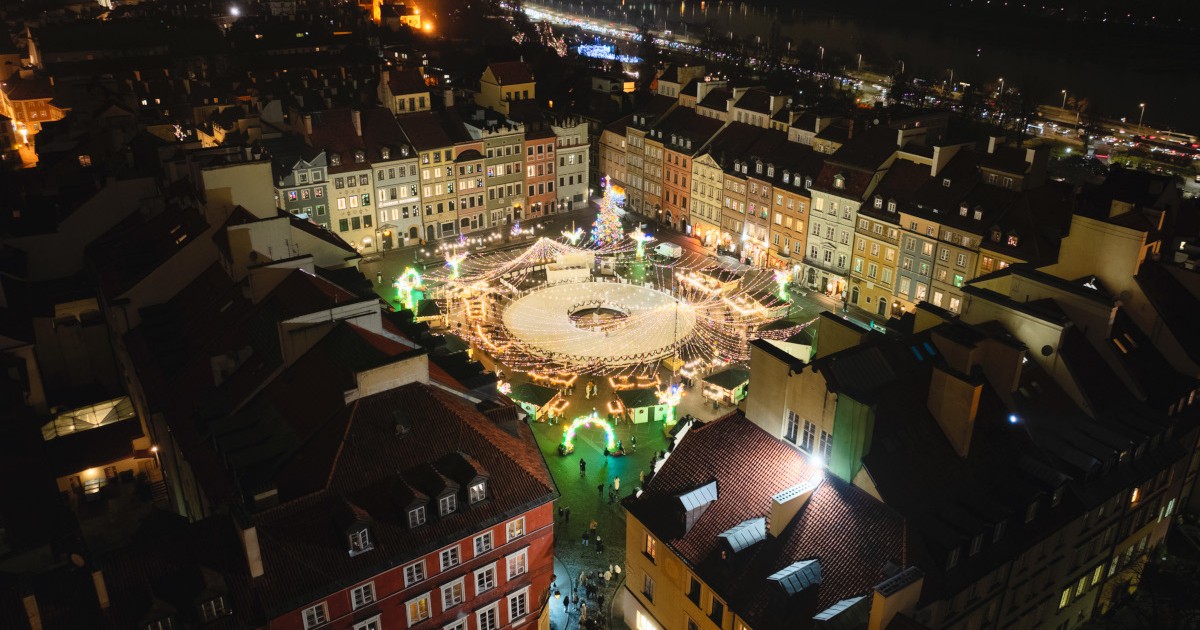 Warszawa zachęca: wpadajcie na noworoczny spacer po Trakcie Królewskim!