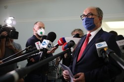 Czarzasty do PiS: Dosyć tego burdelu, że wnosicie ustawy na trzy godziny przed procedowaniem