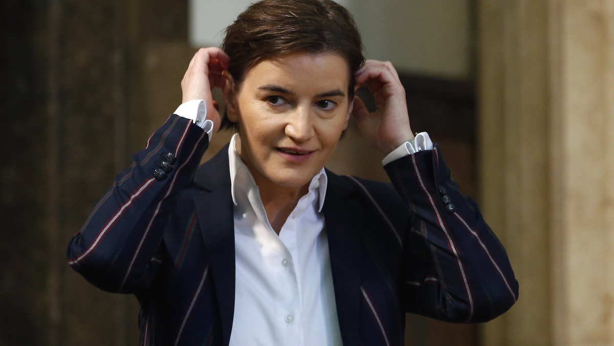 Ana Brnabić jest pierwszą zdeklarowaną lesbijką na stanowisku premiera nie tylko w Serbii, ale i Europie. 20 lutego ogłoszono, że partnerka 43-letniej premier urodziła zdrowego chłopca.