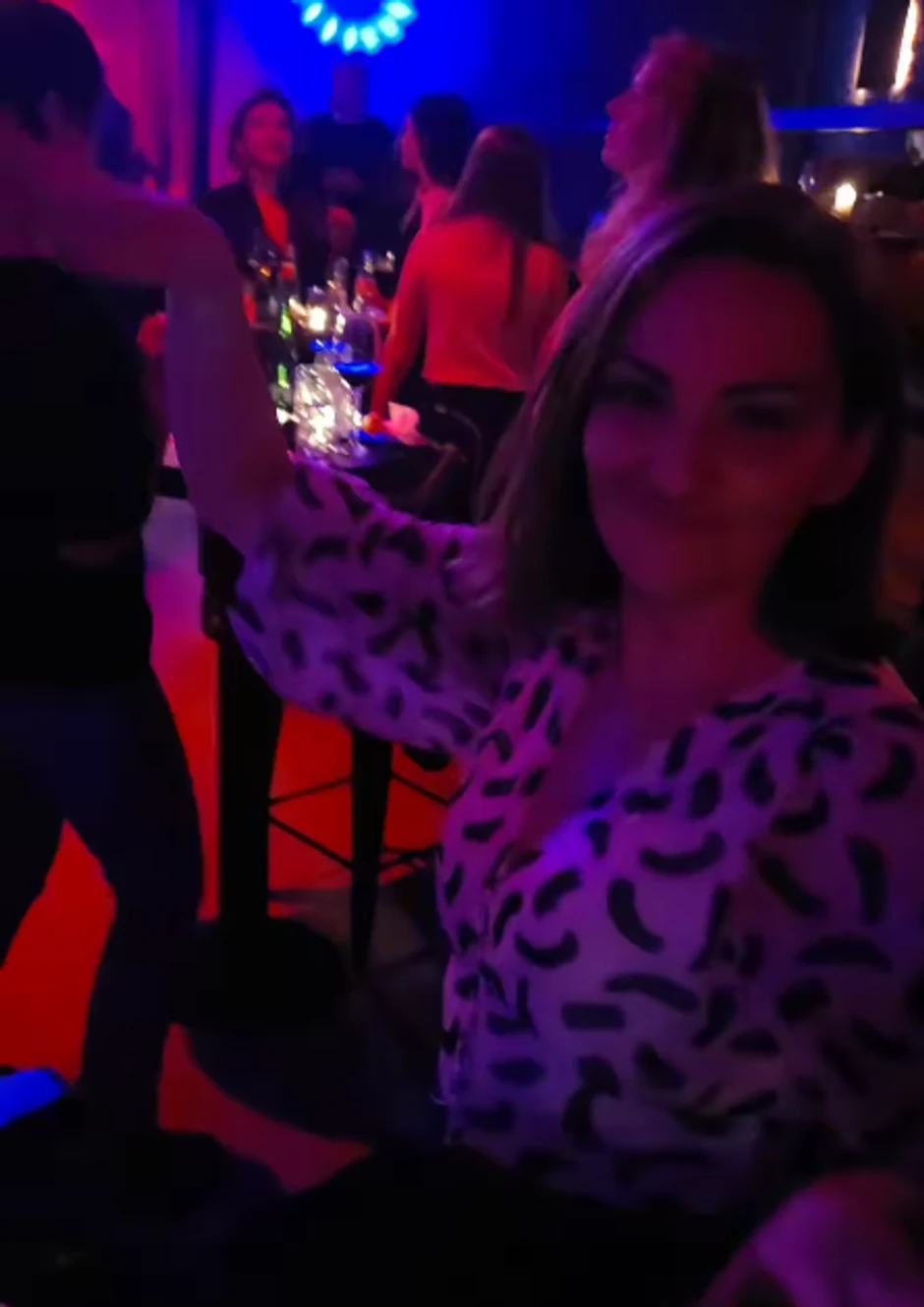 Glumci slavili u klubu