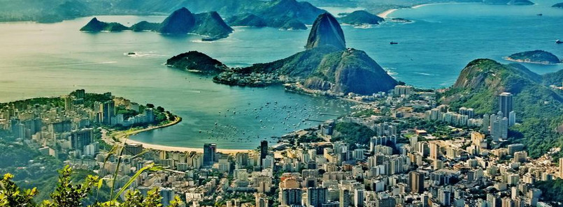 Brazylia - to jedno z 3 miejsc, które powinni odwiedzić w 2014 roku fani sportu. To właśnie Brazylia będzie w 2014 roku organizatorem Mistrzostw Świata w Piłce Nożnej.