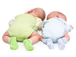 Niezwykłe bliźniaki z północnej Polski. Mają dwóch... ojców