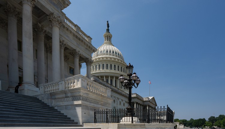 Shutdown w USA. Resort bezpieczeństwa bez pieniędzy