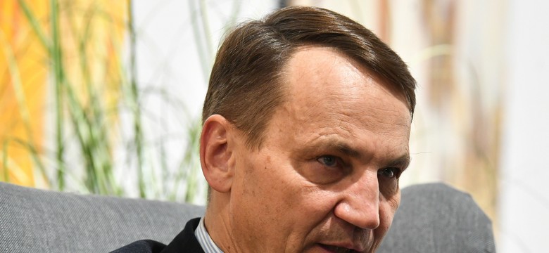 Sikorski spotkał się z Ławrowem w listopadzie na konferencji? Poseł SP zwraca się do ABW