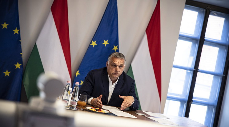 Az EU-csúcs témáiról folytatott előzetes egyeztetést Orbán Viktor az Európai Tanács elnökével és uniós miniszterelnök kollégáival. Fotó: MTI/Miniszterelnöki Sajtóiroda/Fischer Zoltán