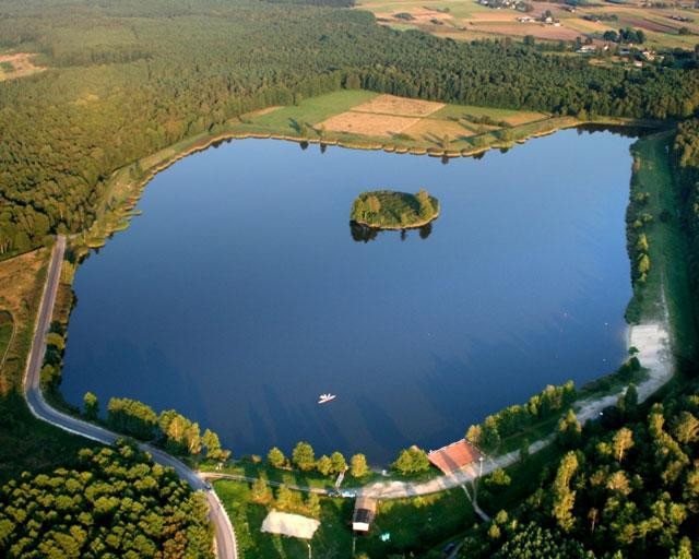 Galeria Polska - Świętokrzyskie z lotu czarownicy, obrazek 2