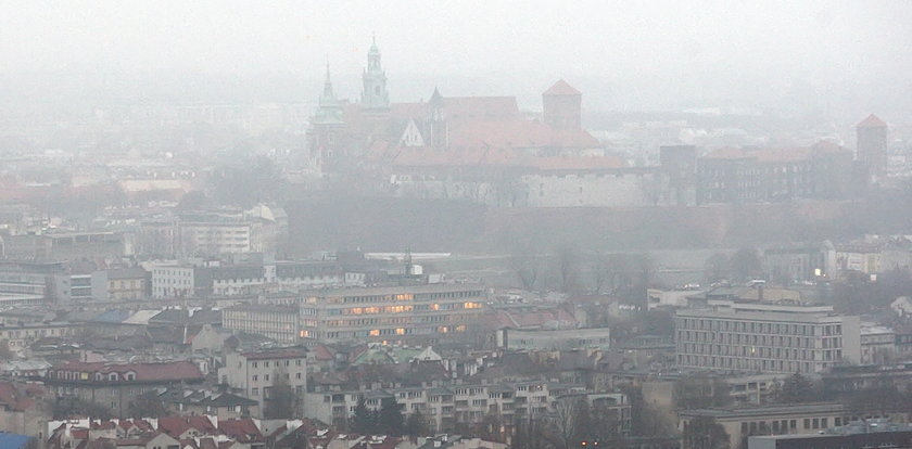 Gigantyczny smog w Małopolsce. Normy przekroczone ośmiokrotnie