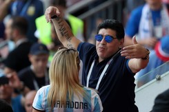 Diego Maradona patronem stadionu w Buenos Aires