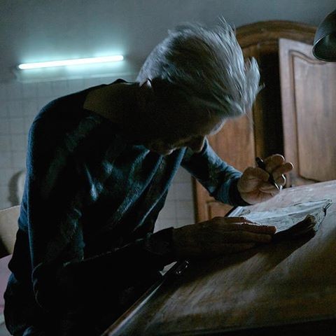 David Bowie w klipie do utworu 'Lazarus'