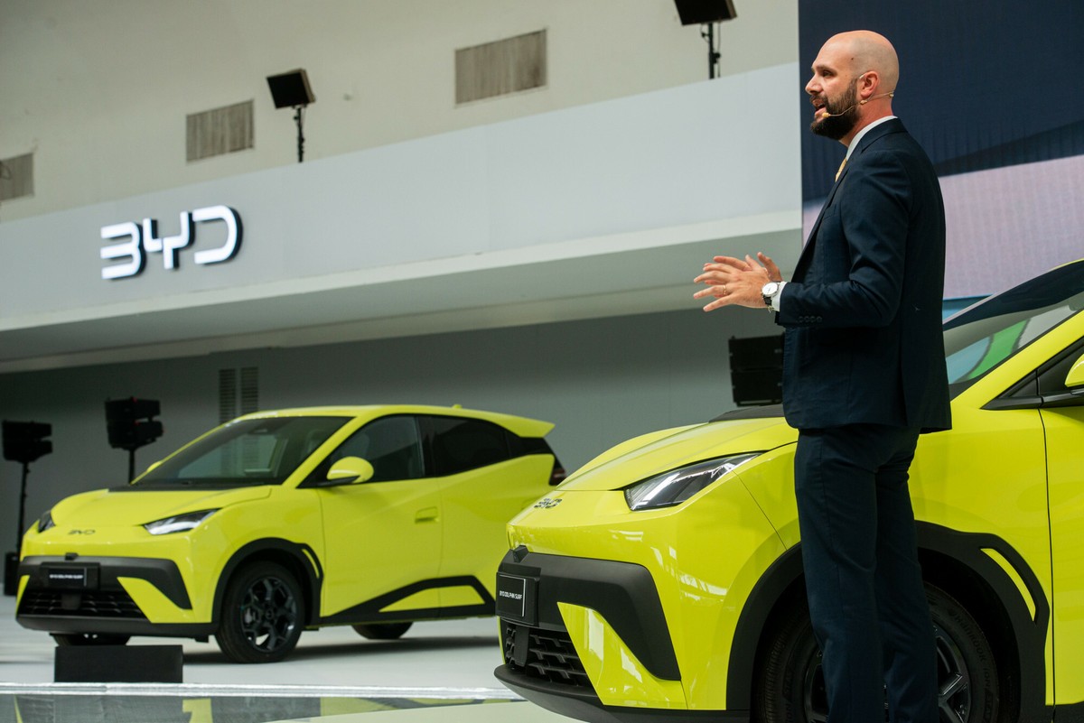 BYD znów przed Teslą w Europie. Chińczycy rosną, Musk traci