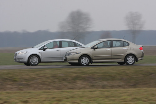 Honda City kontra Fiat Linea - Test wyrośniętych sedanów klasy B