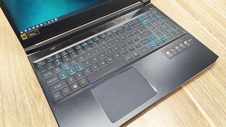 Acer Predator Helios 300 (PH315-54) – klawiatura i touchpad