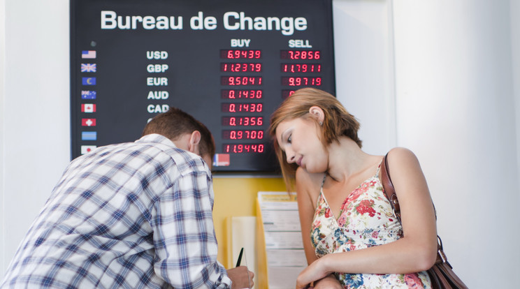 Érdemes több valutaváltó ajánlatát is megnézni indulás előtt /Fotó: Getty Images