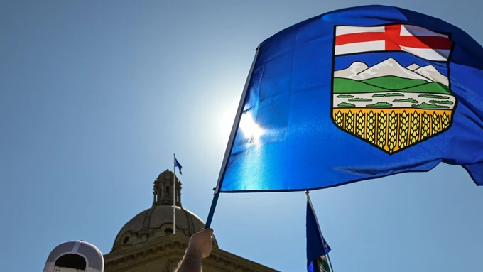 TAJNI SASTANCI sa Amerikancima izazvali bes: Velikoj sili preti kolaps, u igri 500 MILIJARDI DOLARA