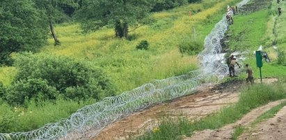 Zasieki na granicy już naruszone. Minister Błaszczak pokazał zdjęcia i wskazał, kto za tym stoi. Internauci nie wytrzymali