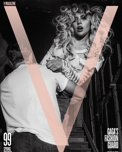 Lady Gaga na zdjęciach z sesji dla magazynu 'V'