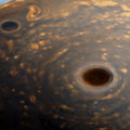 Saturn z bliska. NASA pokazała nowe nagranie zrobione przez sondę Cassini