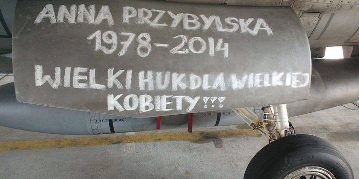 F-16 na cześć Anny Przybylskiej