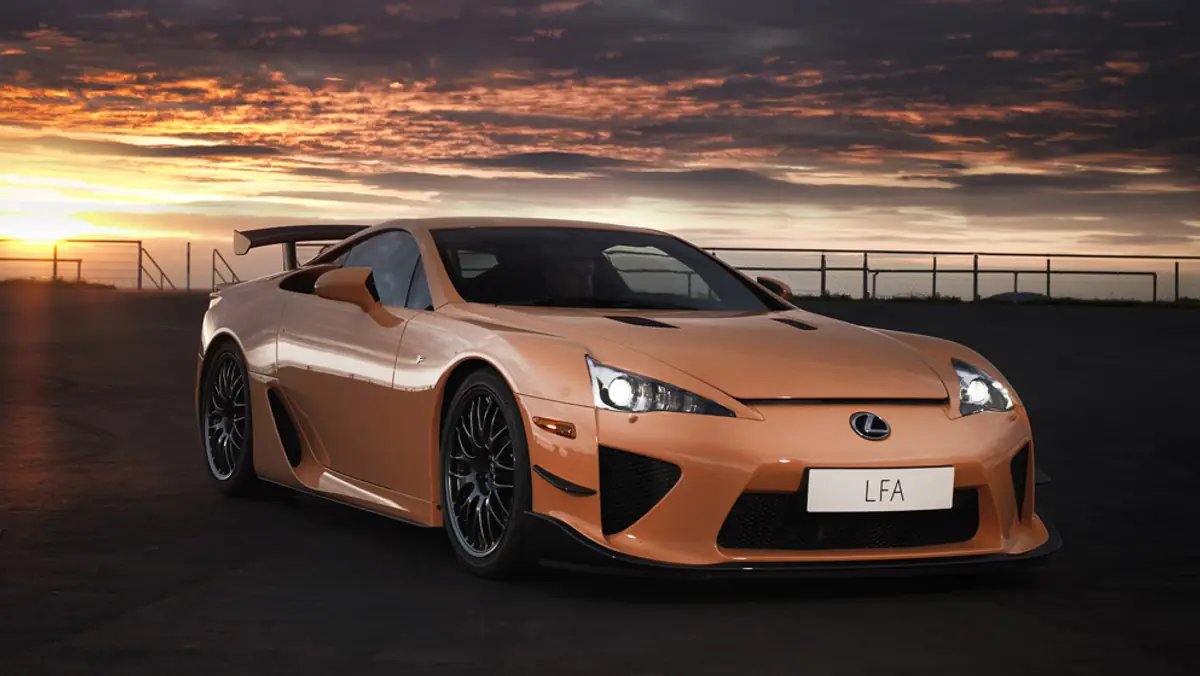 Lexus LFA Nurburgring Package samochód z piekła rodem