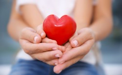 9 milionów złotych na polskie serce dla dzieci. "Niestety, nie mamy na to środków"