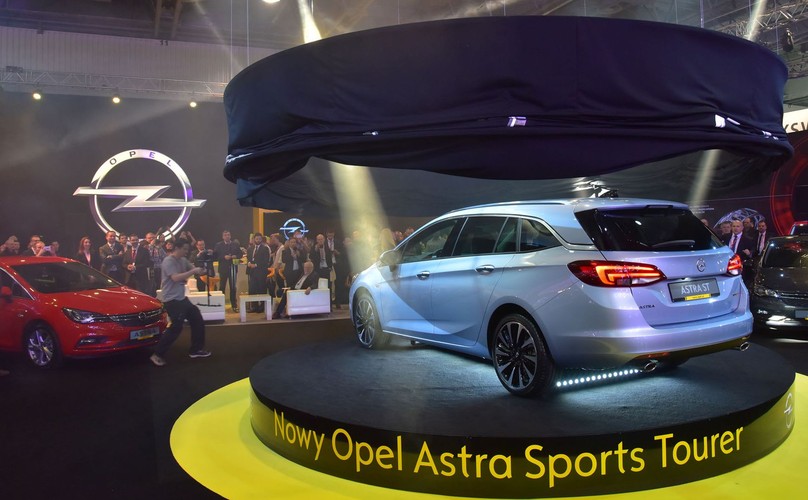 Opel astra sports tourer