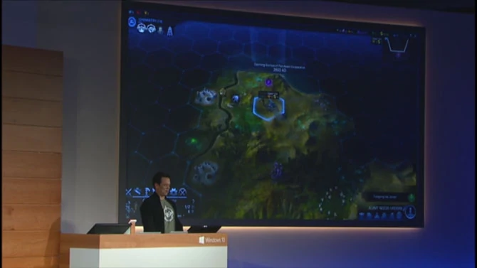 Phil Spencer opowiada o gamingowych zaletach Windowsa 10