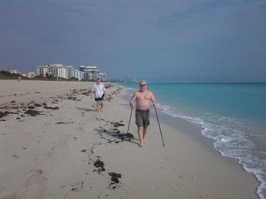 Lech Wałęsa na plaży