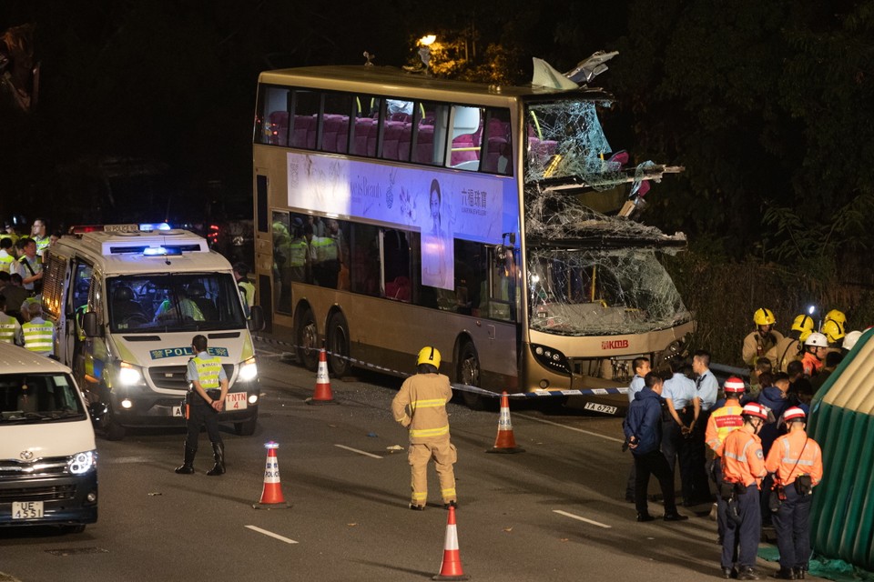 Wypadek autobusu w Hong Kongu