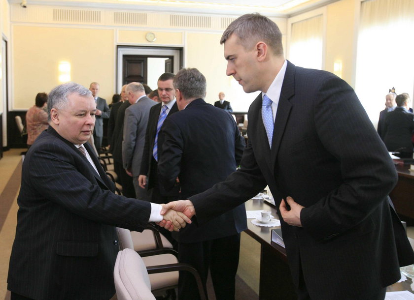 Roman Giertych wzywa Jarosława Kaczyńskiego do zwrotu 50 tys. zł .