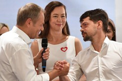 Pakty z diabłami. Pogłoski o nieformalnych rozmowach PO-Konfederacja