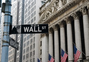 Američke akcije su porasle u četvrtak, a industrijski prosek Dou Džonsa ponovo je iznad 50.000 