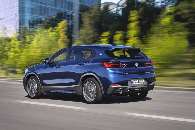 BMW X2  w hybrydowej wersji xDrive 25e