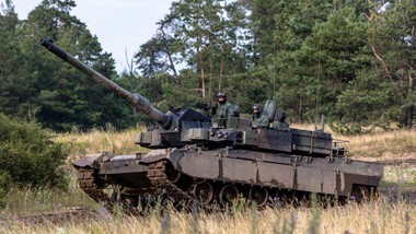 czołgi wyjadą z polskiej fabryki. rodzi się nowa potęga w europie