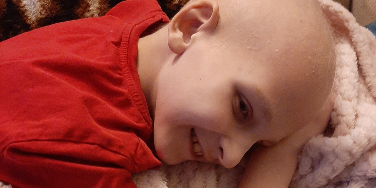 8-letni  Tymek walczy z neuroblastomą.