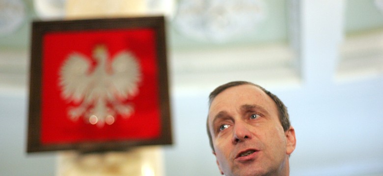 Schetyna: Niech krzyż łączy, a nie dzieli