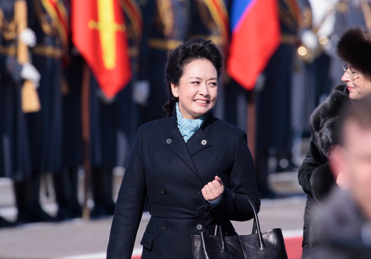 Pierwsza Dama Chin - Peng Liyuan